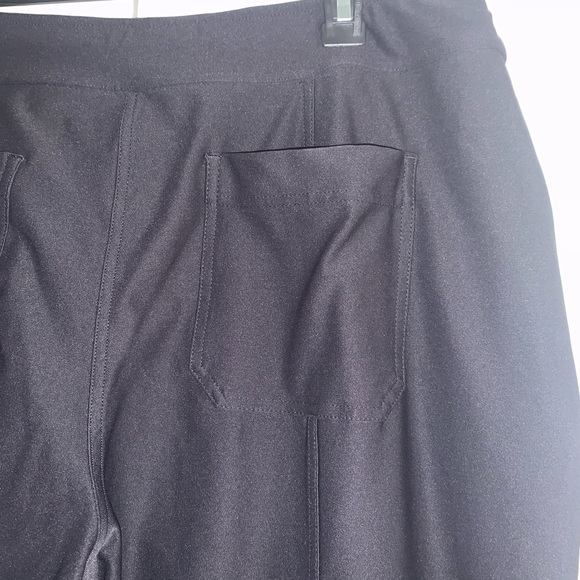 Drytek Capri pants - Picture 5 of 6